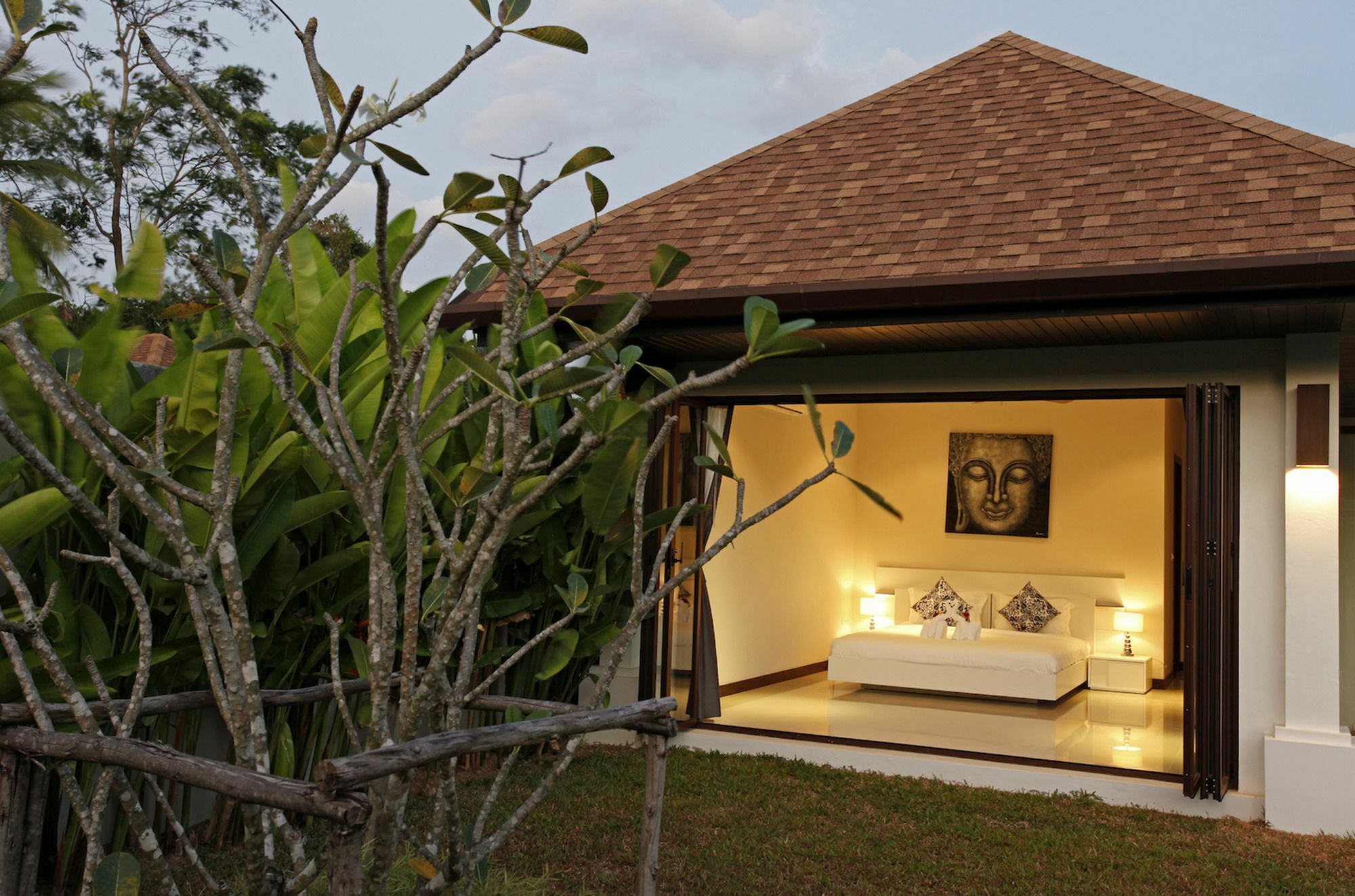 Villa Lovina By Holiplanet Rawai Exterior photo